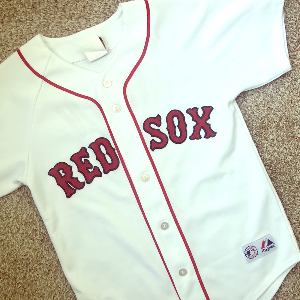 S A L E ⛵️MLB Majestic Red Sox Jersey